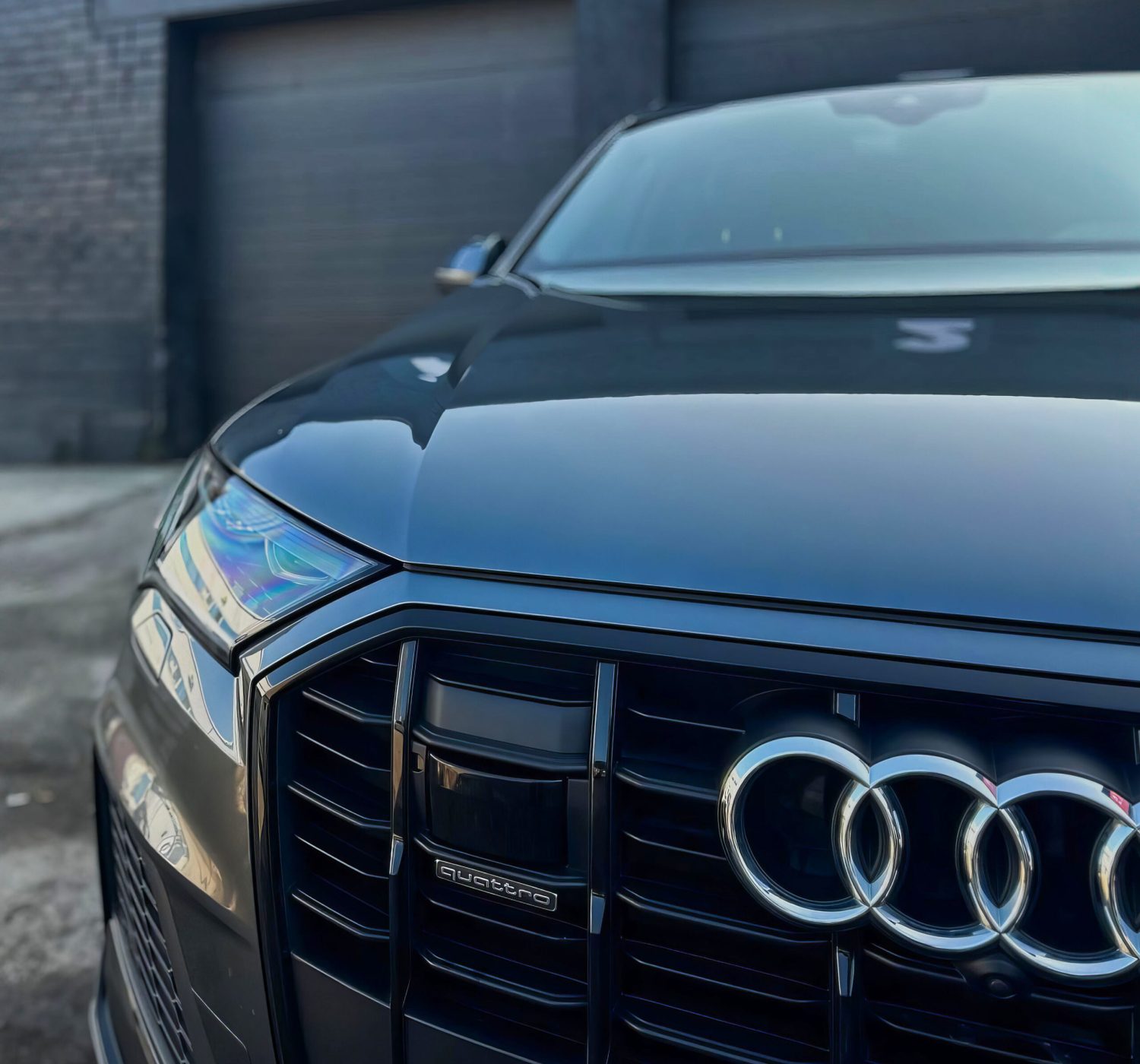 Auto käsipesula Tallinnas 14 Ülemiste autopesula